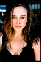 Cara DeLizia profile picture