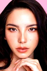 Tia Taveepanichpan profile picture