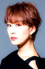 Romi Park profile picture