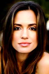 Torrey DeVitto profile picture