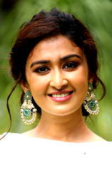 Farnaz Shetty