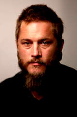 Travis Fimmel profile picture