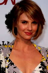 Megan Ward profile picture