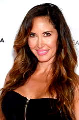 Angie Papanikolas profile picture
