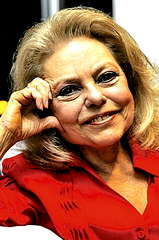 Mayra Gómez Kemp profile picture