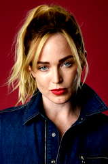 Caity Lotz profile picture