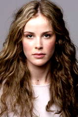 Carla Juri profile picture