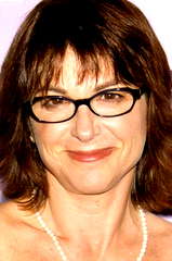 Dinah Manoff profile picture