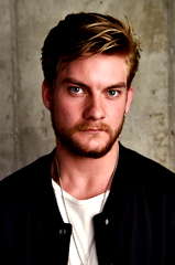 Jake Weary profile picture