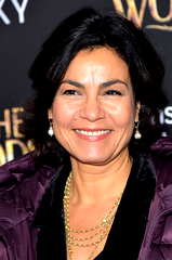 Rachel Ticotin profile picture