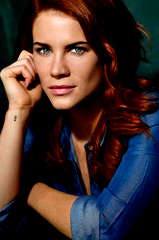Courtney Hope profile picture