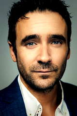 Allan Hawco profile picture