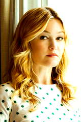 Julia Stiles profile picture