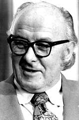 Geoffrey Unsworth