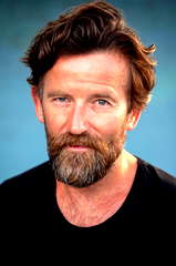 Dean Lennox Kelly profile picture