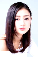 Moemi Katayama