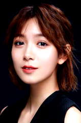 Daphne Low profile picture
