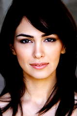 Nazanin Boniadi profile picture