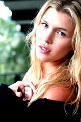 Sharon Hinnendael