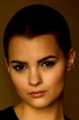 Brianna Hildebrand profile picture