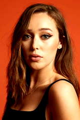 Alycia Debnam-Carey profile picture