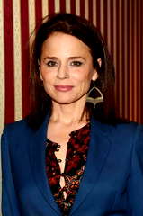Suzanne Clément profile picture