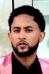 Tahj Mowry