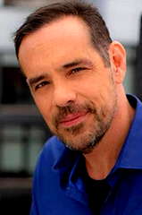 Jonathan Gray
