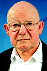 Jürgen Holtz profile picture