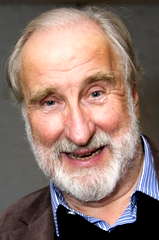 Christopher Benjamin profile picture