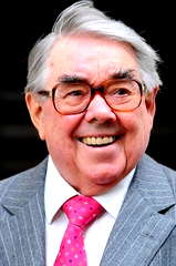 Ronnie Corbett