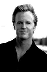 Scott William Winters profile picture