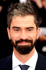 Hamish Linklater profile picture