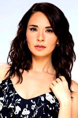 Adriana Louvier profile picture