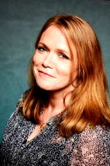 Lucy Robinson