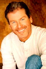 Daniel Hugh Kelly profile picture