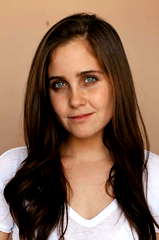 Natasha Dupeyrón profile picture