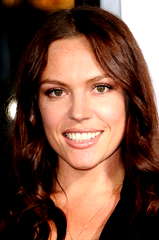 Agnes Bruckner profile picture