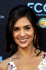 Camila Banus profile picture
