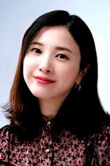 Yuriko Yoshitaka profile picture