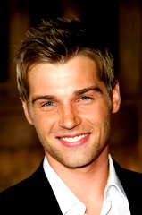 Mike Vogel profile picture