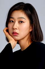 Park Ji-yeon profile picture