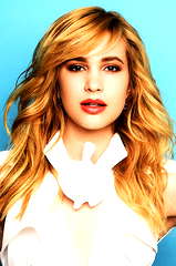 Alexia Fast profile picture