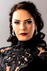 Yeşim Salkım profile picture