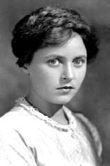 June Walker profile picture