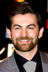 Neil Nitin Mukesh profile picture
