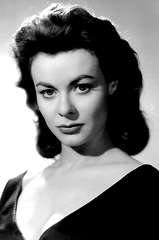 Anne Heywood profile picture