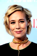 Liza Weil profile picture