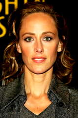 Kim Raver profile picture