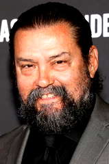 Daniel Edward Mora profile picture
